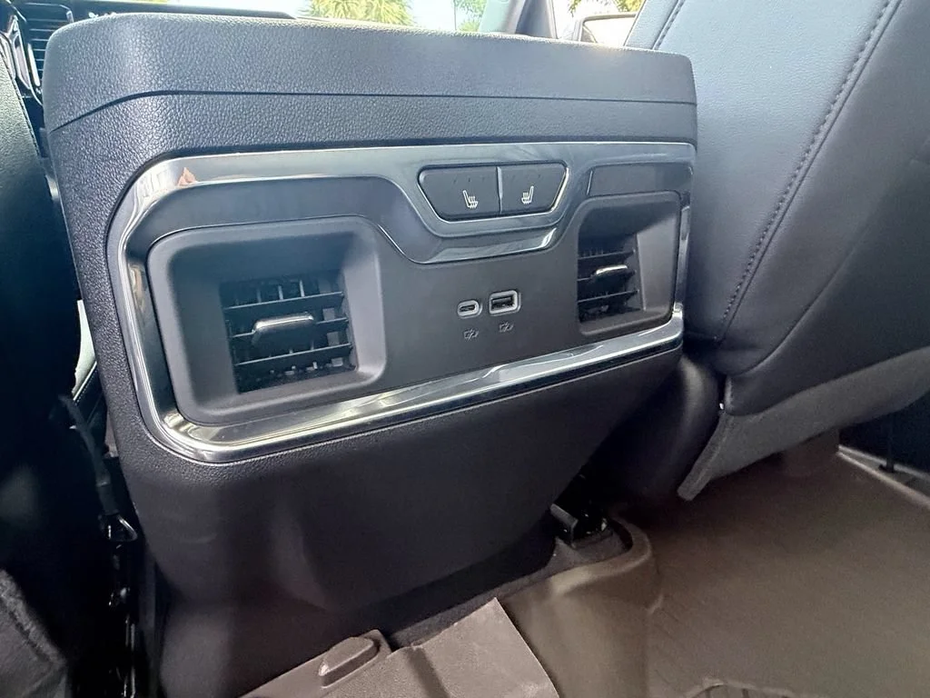 2026 Chevrolet Silverado 1500 LTZ - Photo 9