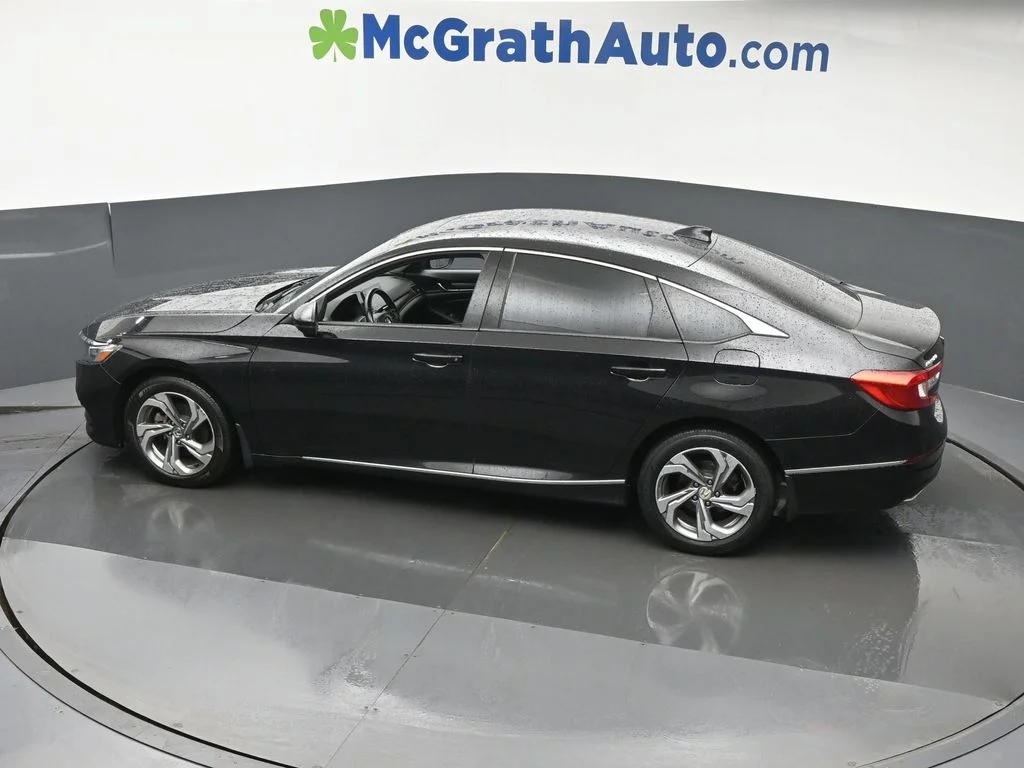Used 2018 Black Honda EX-L image 25