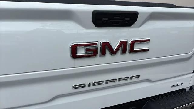 Used 2026 Summit White GMC SLT image 37