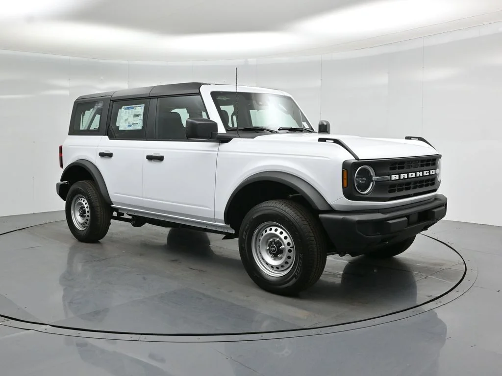New 2026 White Ford Base image 53