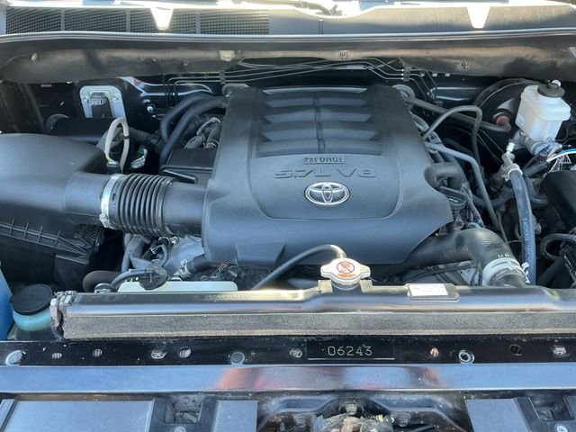 Used 2020 Black Toyota SR5 image 24
