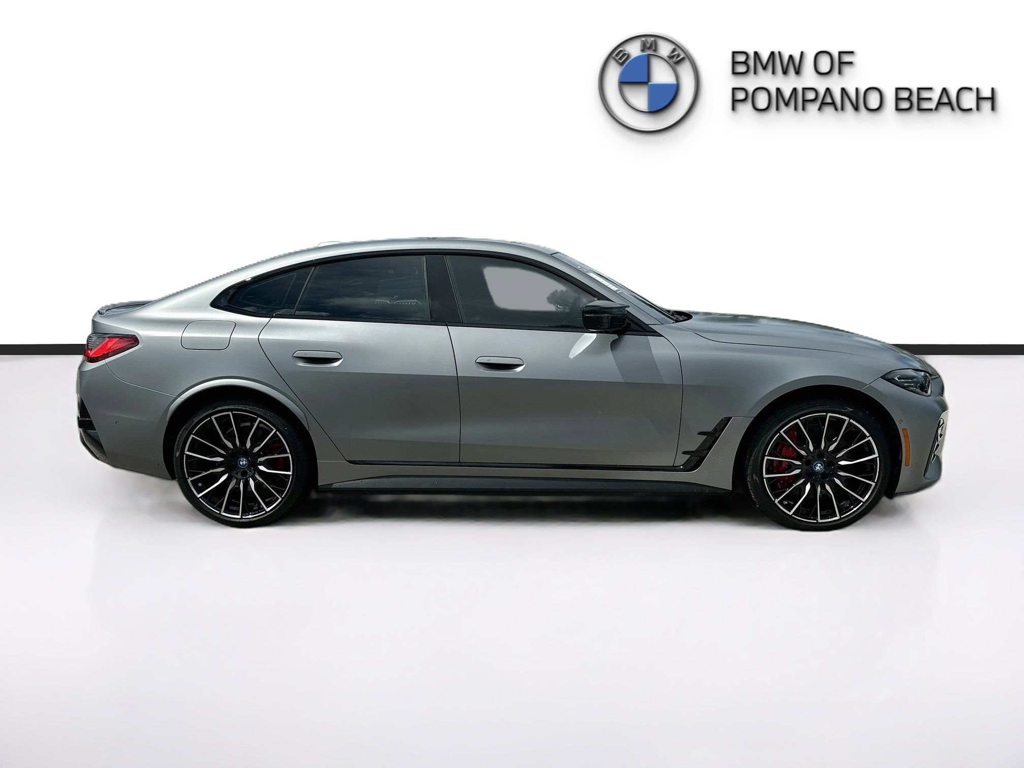 Certified Used 2023 Ind Frozen Pure Grey II Metallic BMW M50 image 8