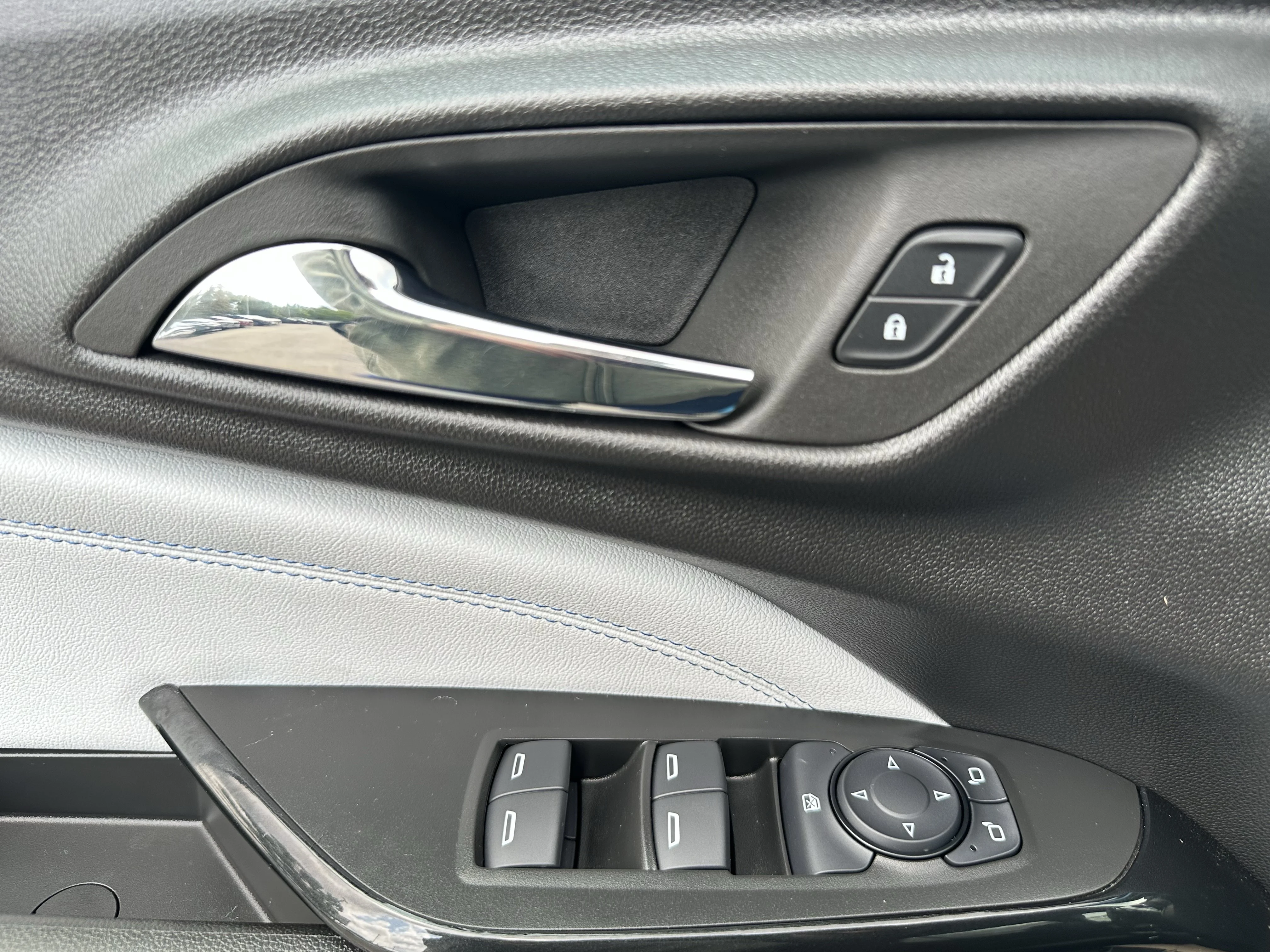 Certified Used 2026  Chevrolet LT image 9