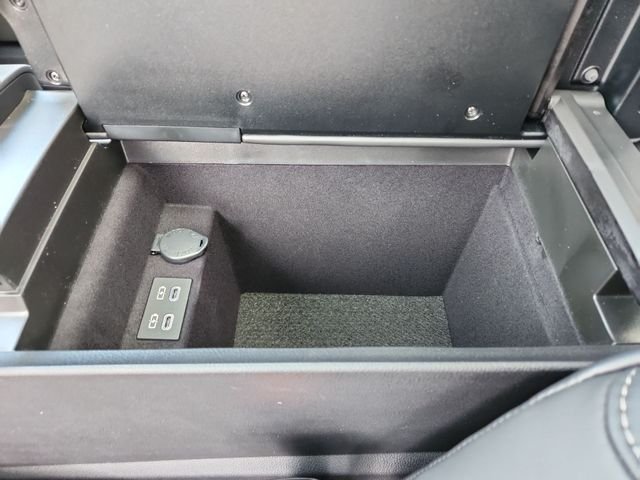 2025 Lexus ES 350 - Photo 21