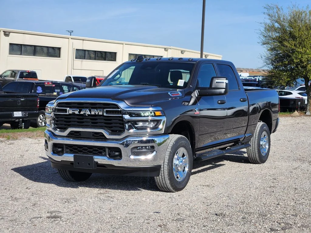 New 2026 Granite Crystal Metallic Clearcoat RAM Tradesman image 3