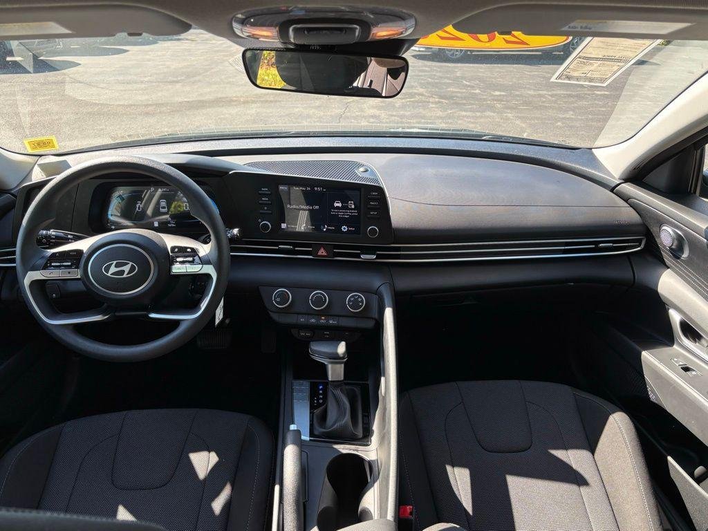 New 2026 Gray Hyundai SE image 14
