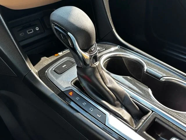 Used 2022 Black Chevrolet Premier image 13
