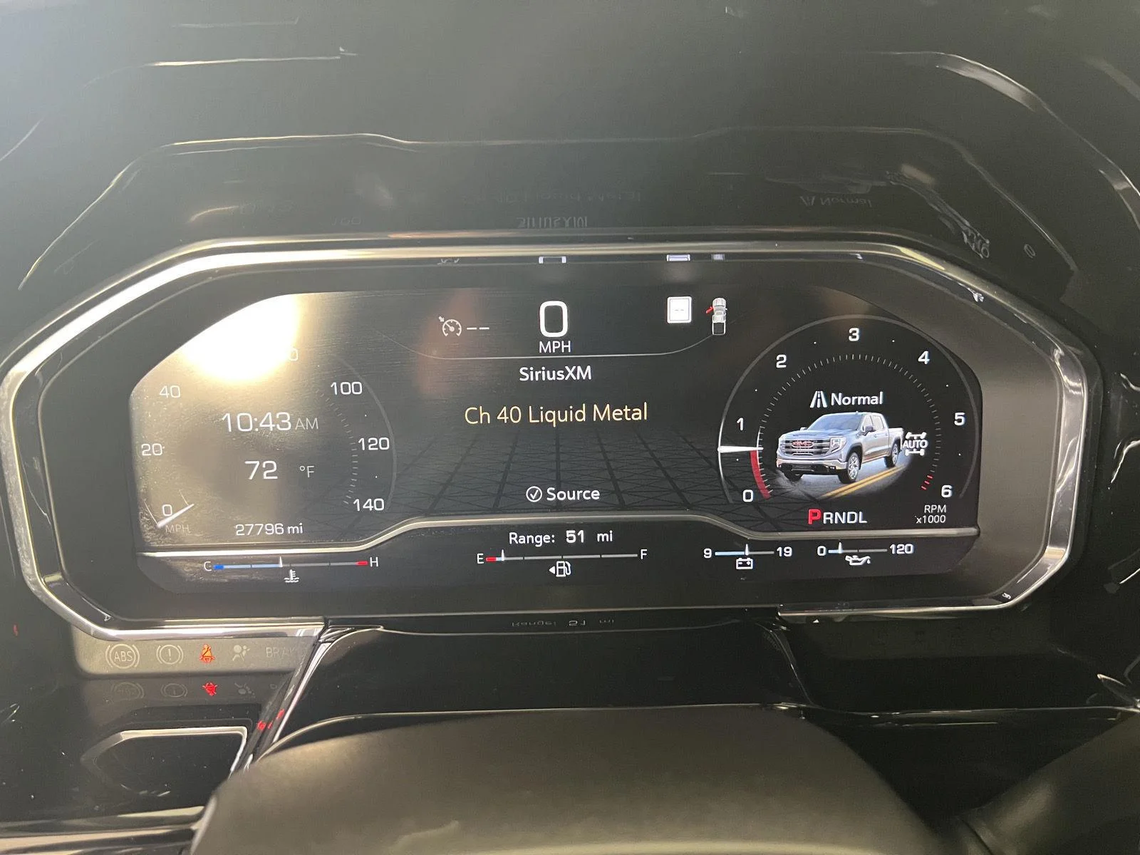 Used 2023 Summit White GMC Elevation image 18