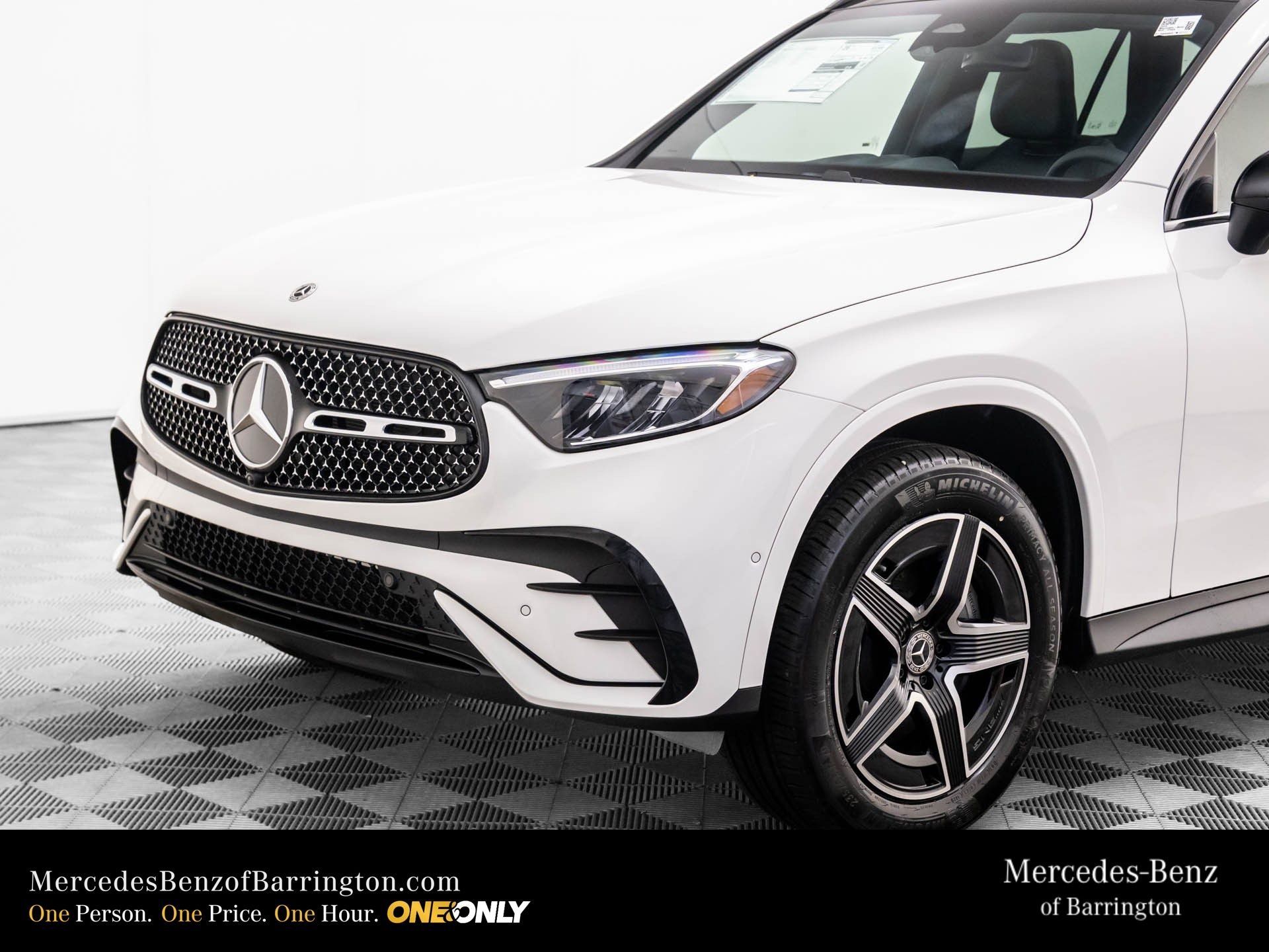 New 2026 Polar White Mercedes-Benz GLC 300 image 36