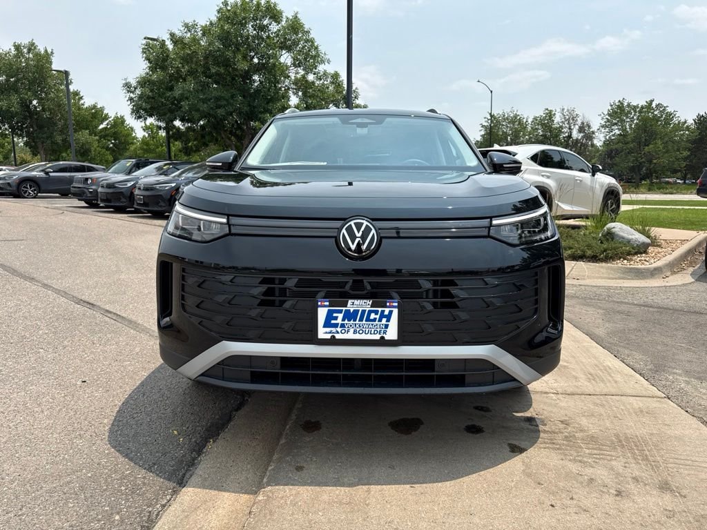 New 2026 Deep Black Pearl Volkswagen 2.0T SE image 8