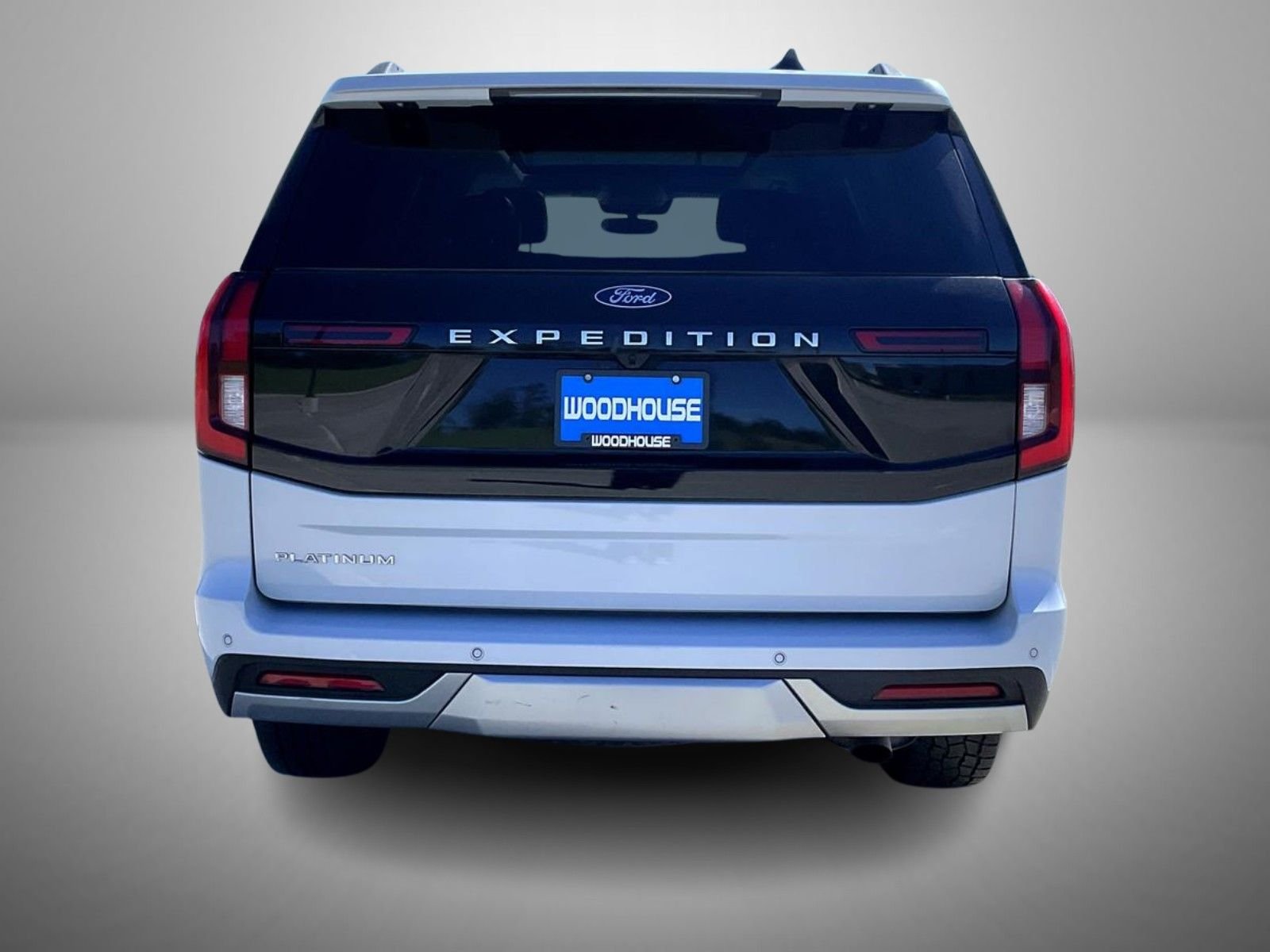 Used 2025 Silver Ford Platinum image 6