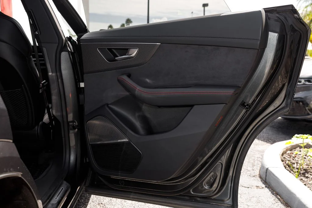 Used 2023  Audi 4.0T image 41