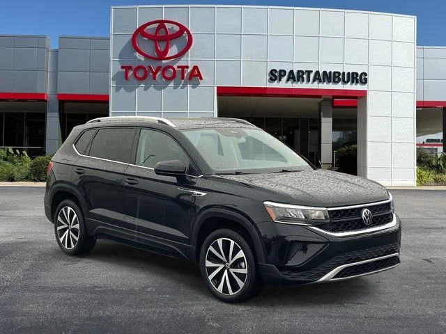 2024 Volkswagen Taos SE