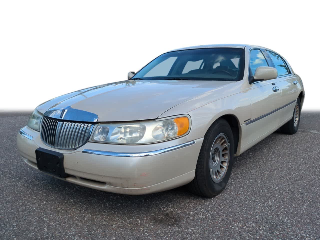 2001 Lincoln Town Car Cartier L's photo