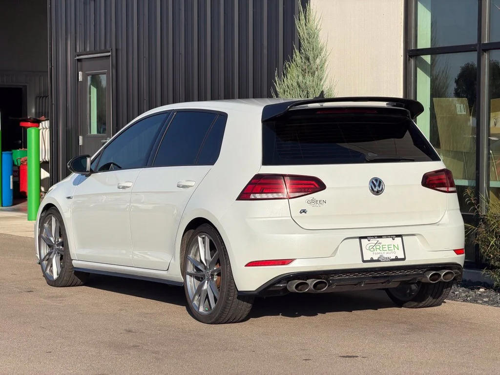 Used 2019 White Volkswagen DCC & Navigation 4Motion image 3