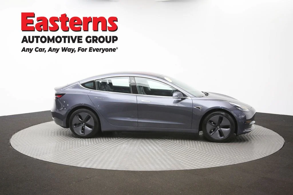 Used 2018 Gray Tesla Long Range image 42