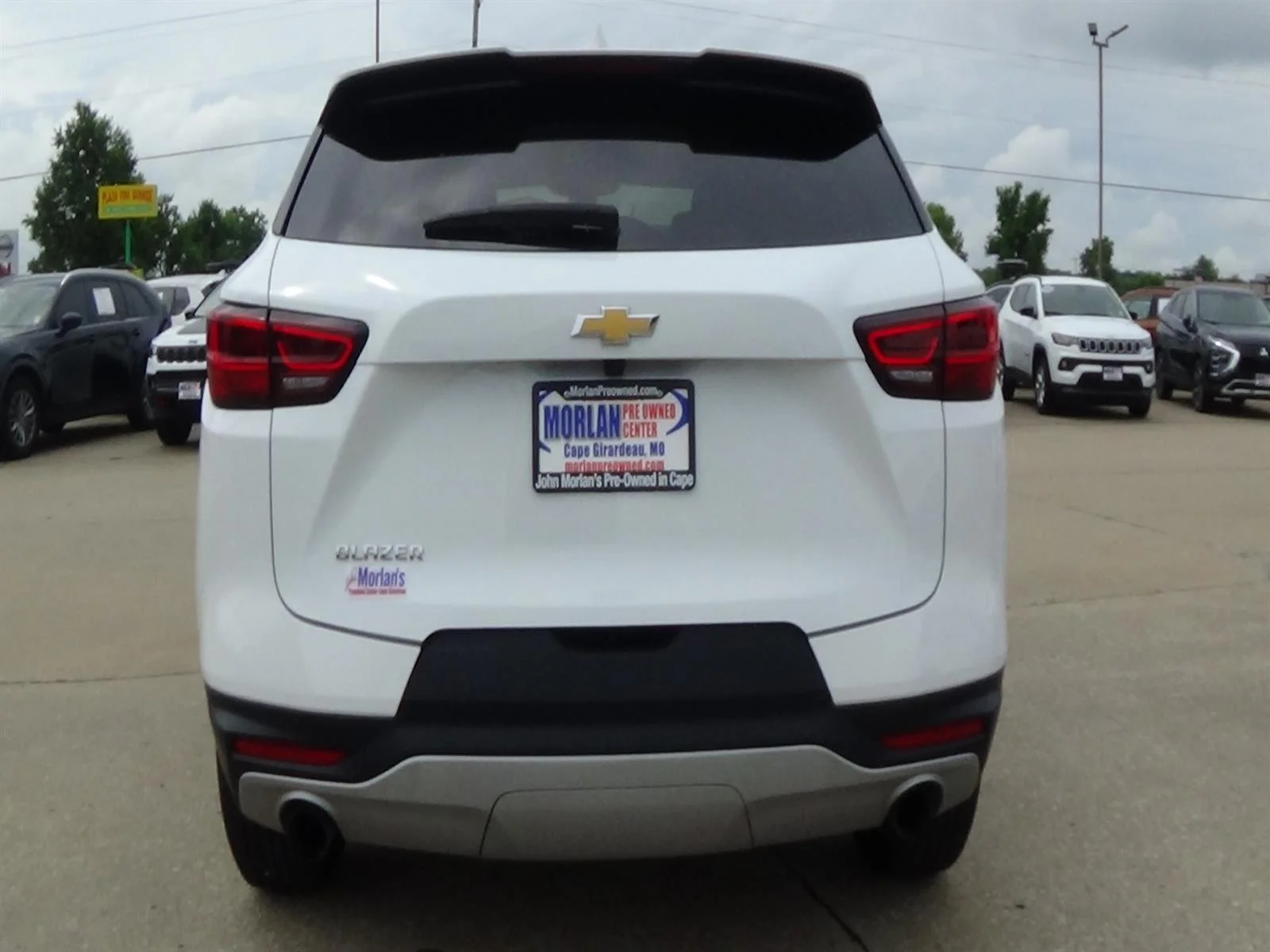 Used 2025 Summit White (gaz) Chevrolet LT image 7
