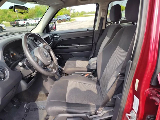 Used 2014 Red Jeep Latitude image 11