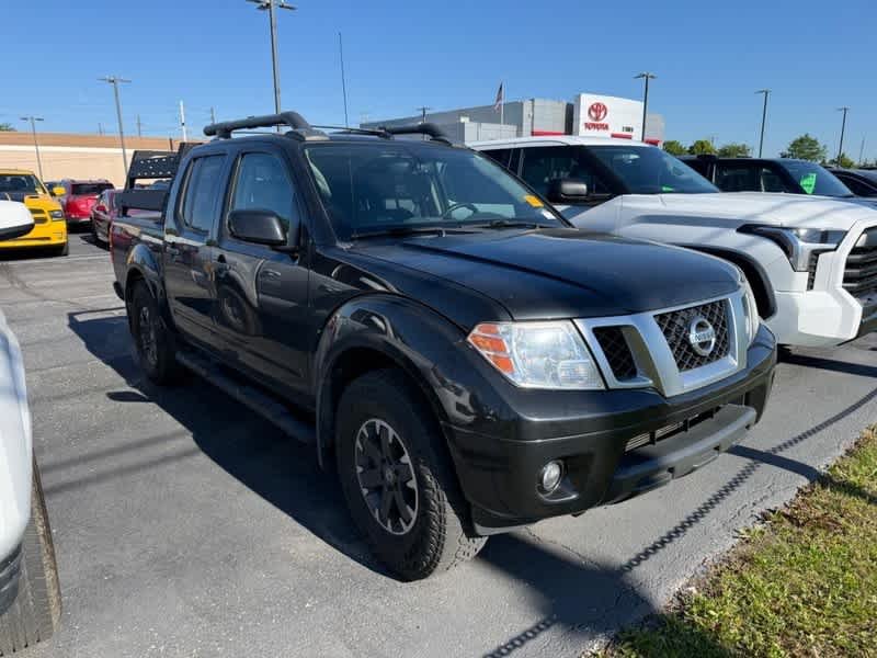 2019 Nissan Frontier 4.0 PRO-4X Crew Cab 4X4 AT's photo