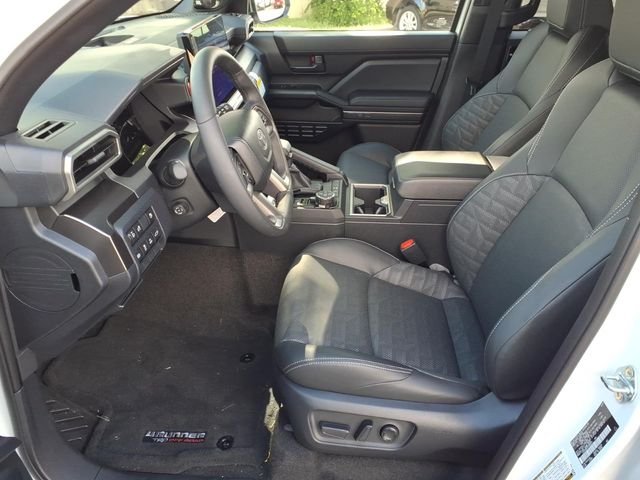 2026 Toyota 4Runner TRD Off-Road Premium - Photo 8