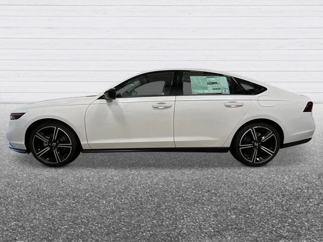 New 2026 Platinum White Pearl Honda SE image 3