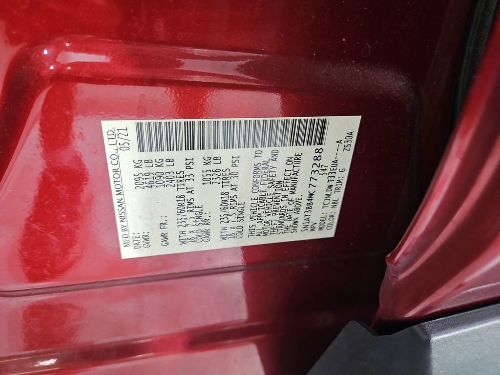 Used 2021 Red Nissan SV image 29