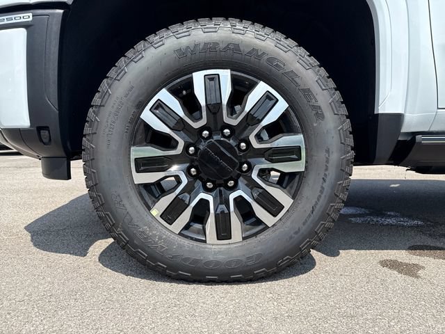 New 2026 Glacier White Tricoat GMC Denali Ultimate image 10