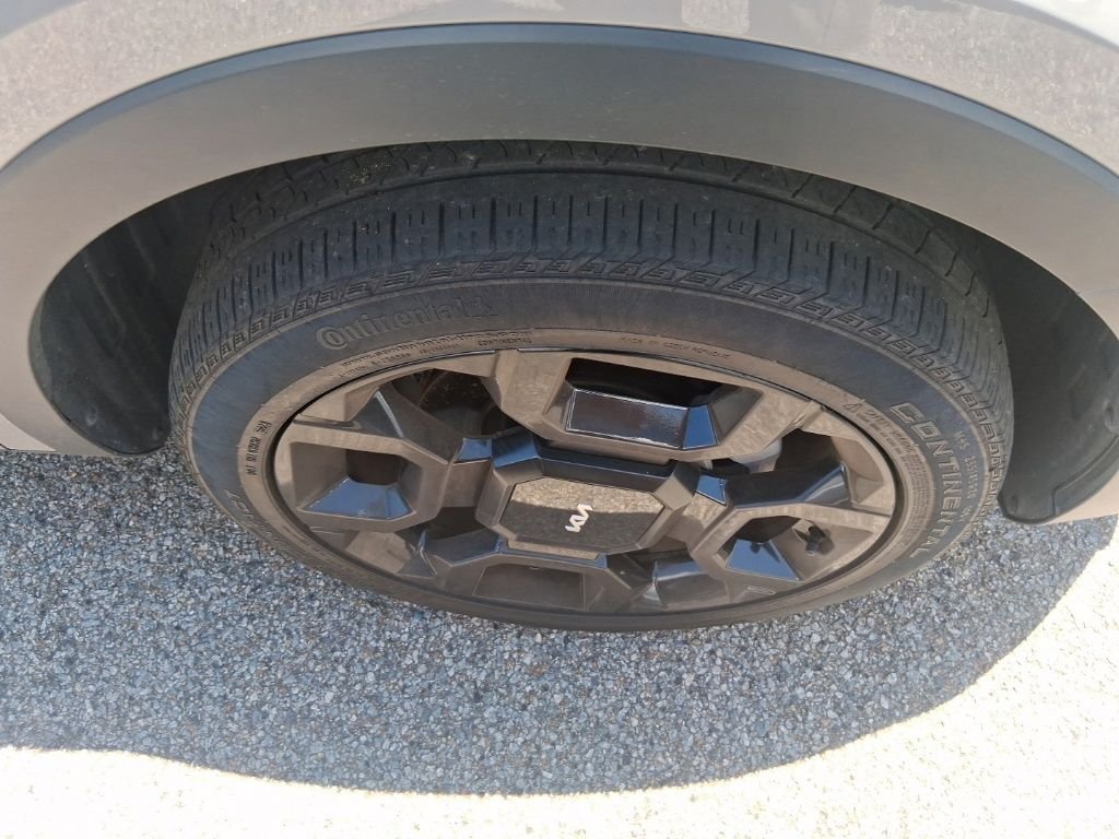 Certified Used 2024 Brown Kia X-Line EX image 4