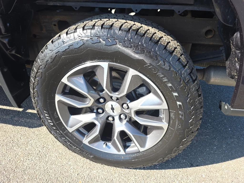 Used 2022 Dark Ash Metallic Chevrolet RST image 31