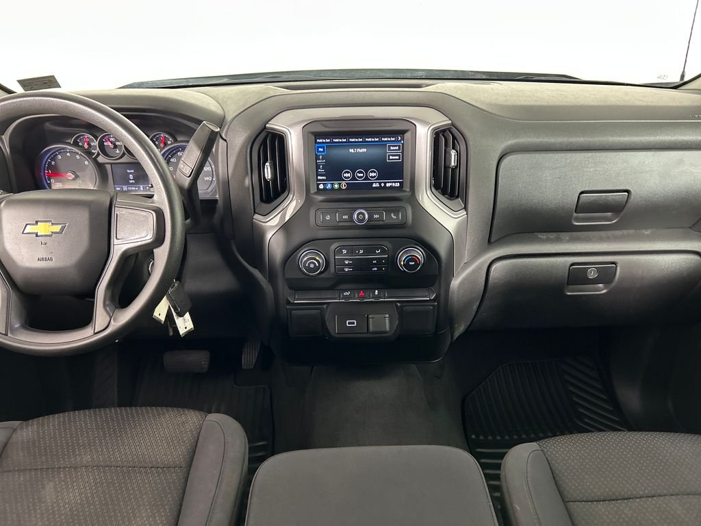 Used 2019 Silver Chevrolet Custom image 19