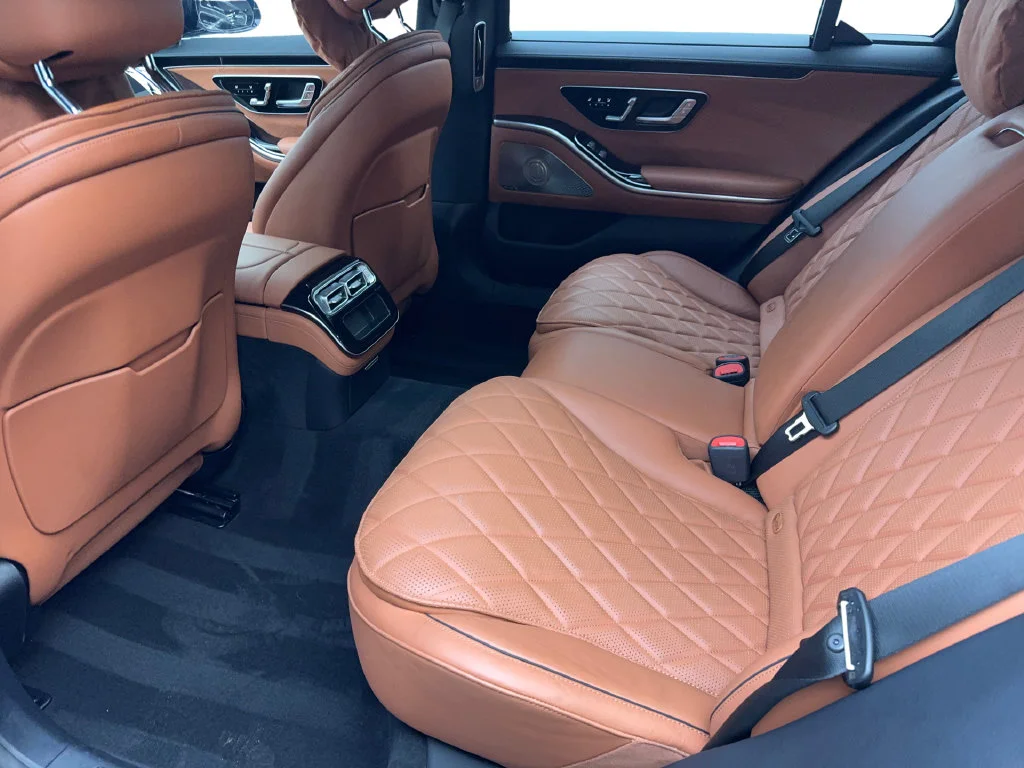 Used 2023 Green Mercedes-Benz S 500 image 34