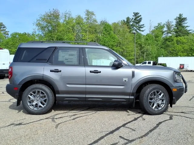 New 2026 Carbonized Gray Metallic Ford Big Bend image 24