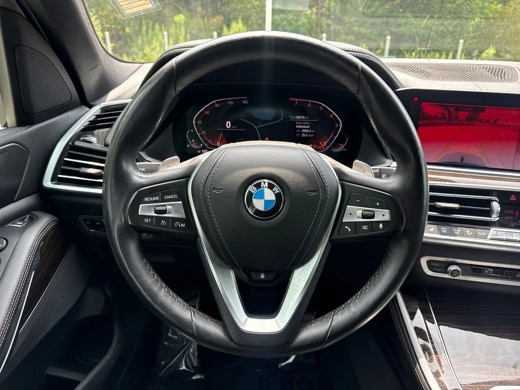 Used 2019 Gray Metallic BMW xDrive40i image 19