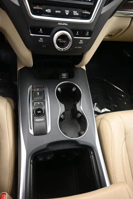 Used 2017 White Diamond Pearl Acura 3.5L image 18