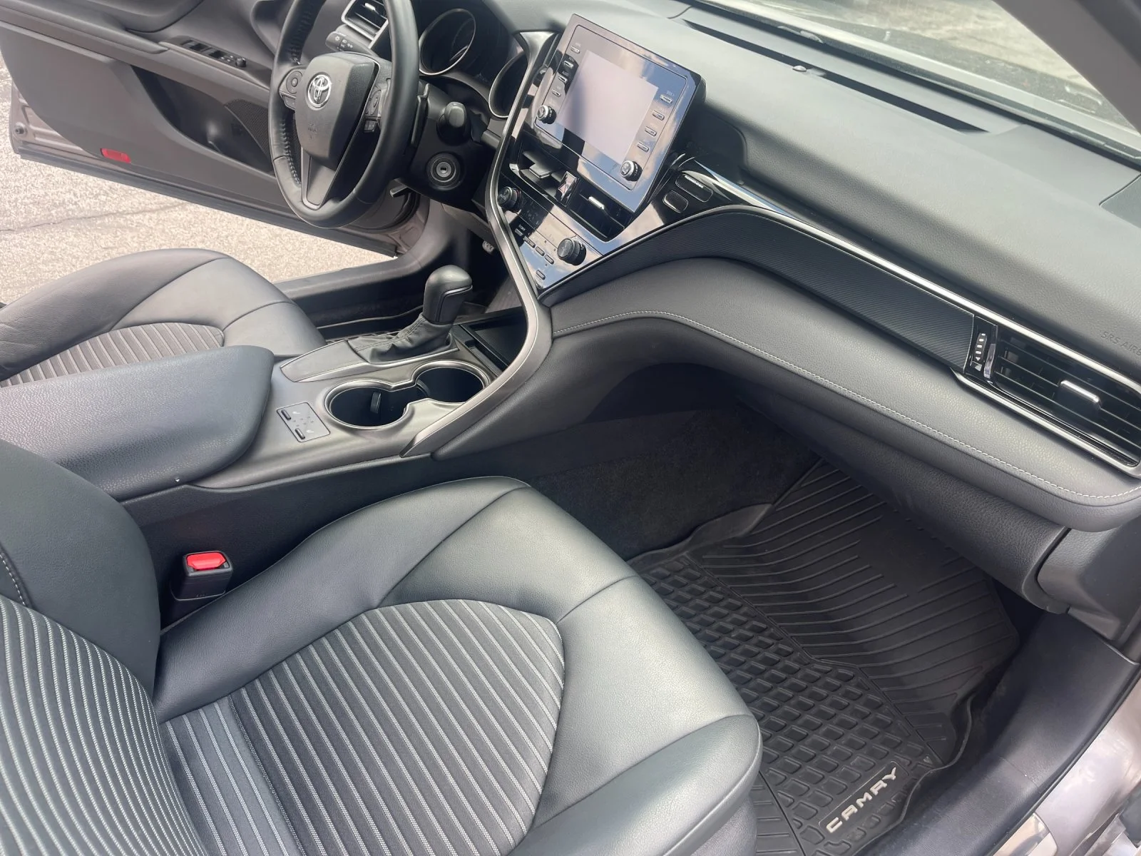 Used 2024 Gray Toyota SE image 18
