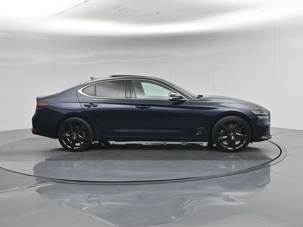 Used 2023 Blue Genesis 3.3T image 33