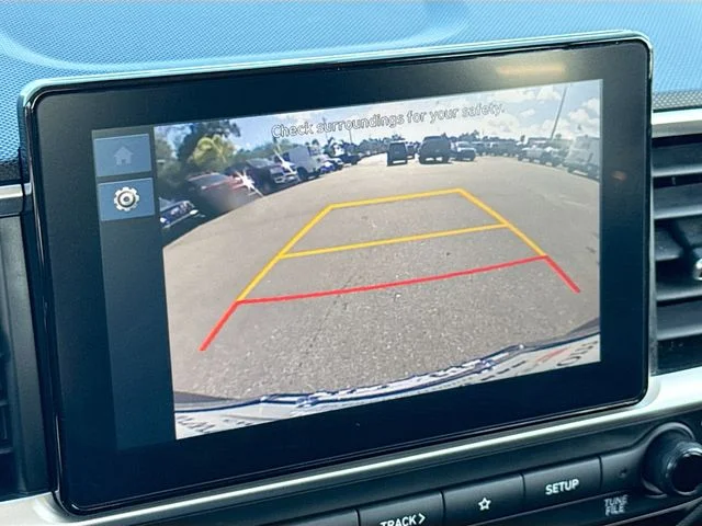 Used 2025 Gray Hyundai SEL image 13