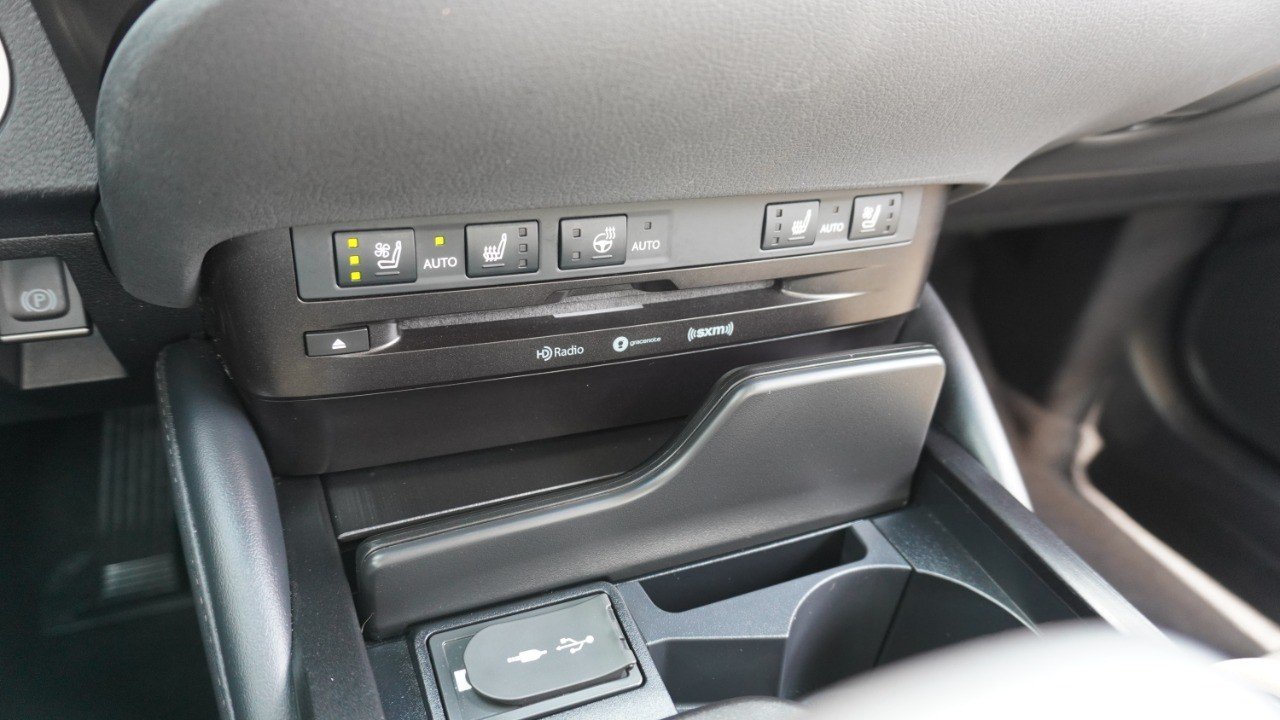 Certified Used 2020 MOONBEAM BEIGE MET Lexus ES 350 image 19