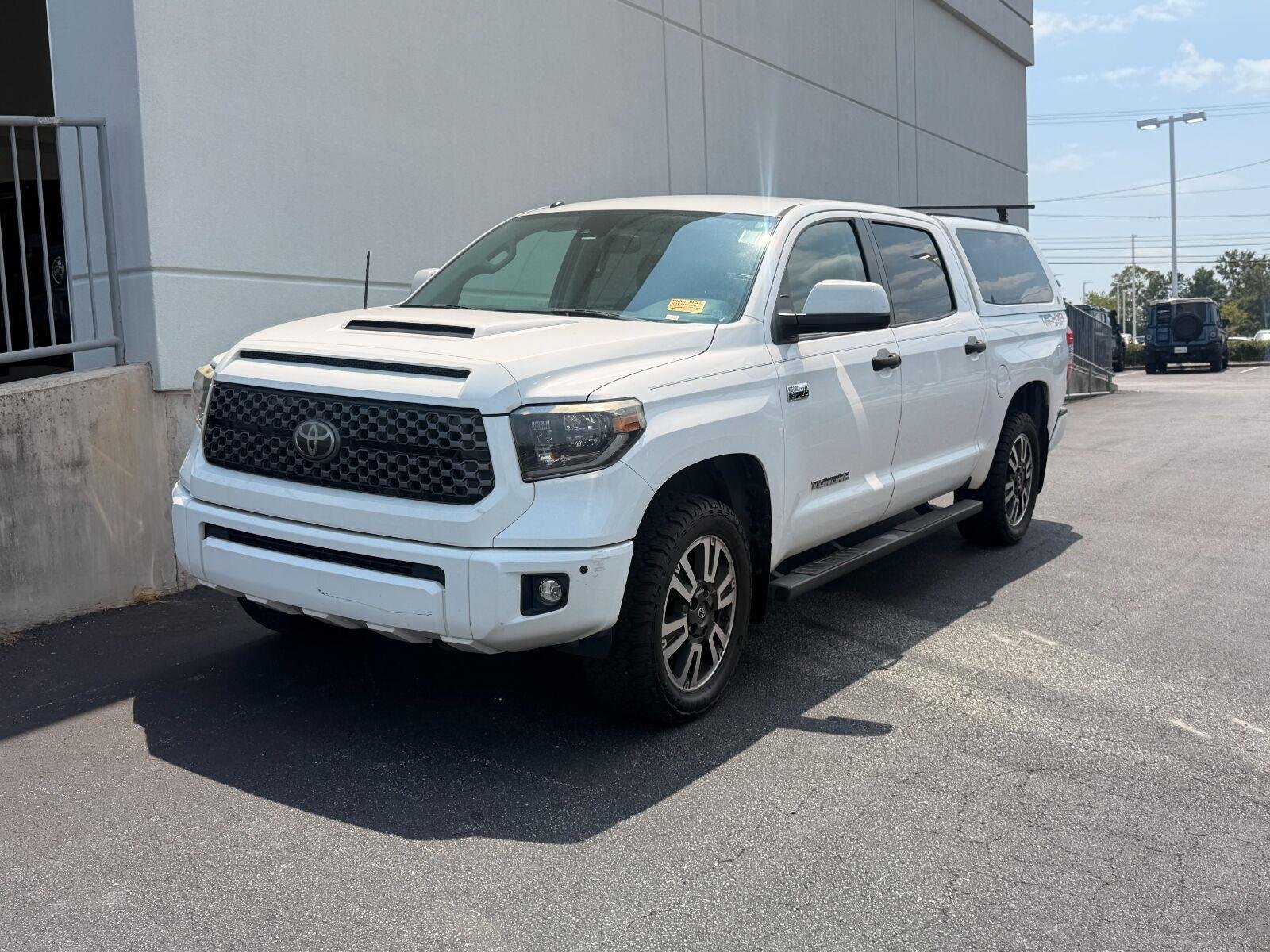 Used 2019 Super White Toyota SR5 image 1