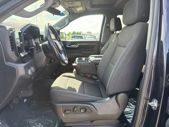 Used 2022 Titanium Rush Metallic GMC Elevation image 14