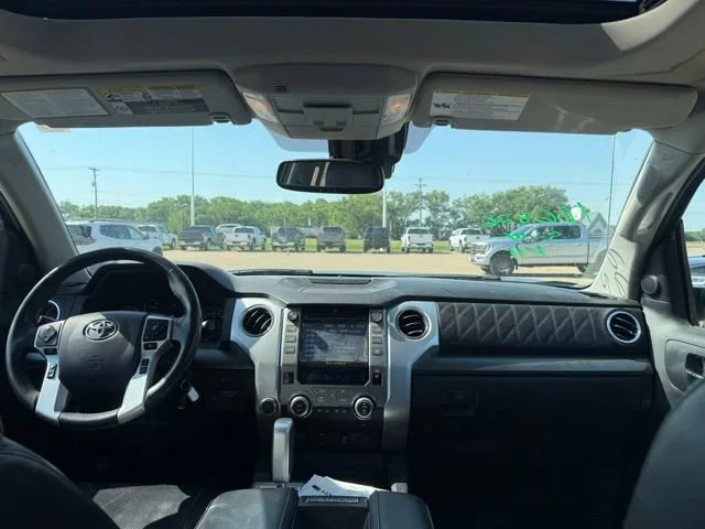 Used 2019 Silver Toyota SR5 image 22