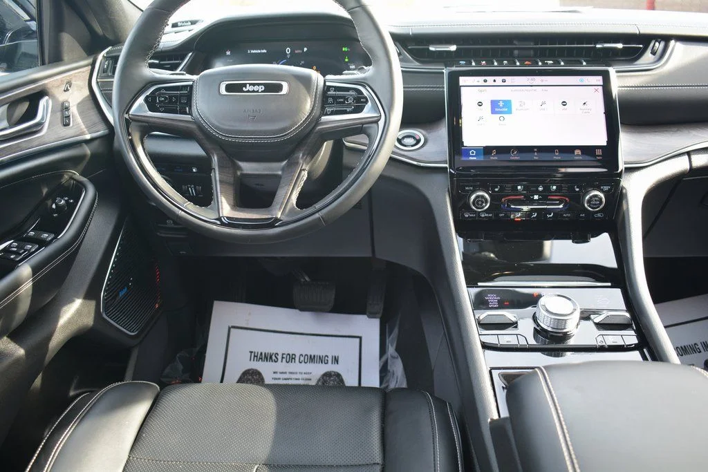 2024 Jeep Grand Cherokee Overland 4xe - Photo 3