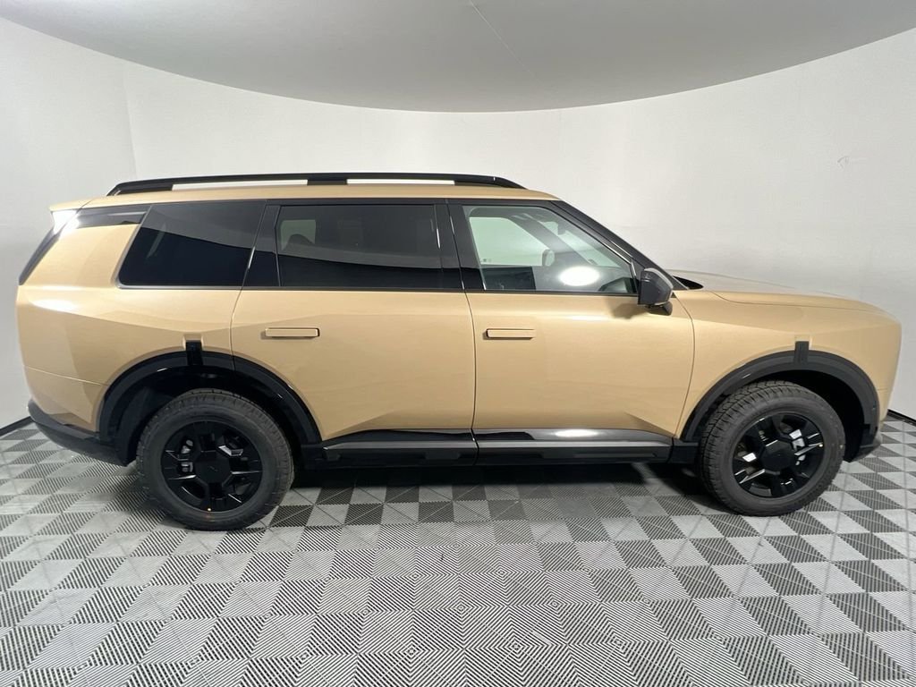 New 2027 Terrain Brown Kia X-PRO SX image 2