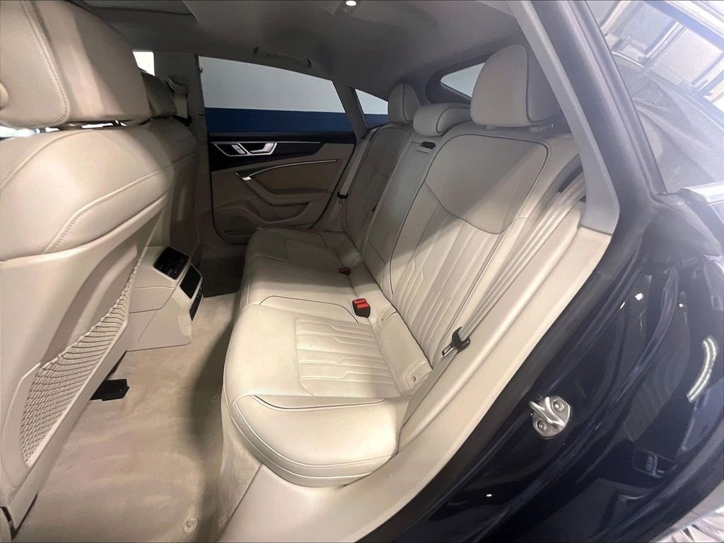 Used 2019 Blue Audi 3.0T Prestige image 15