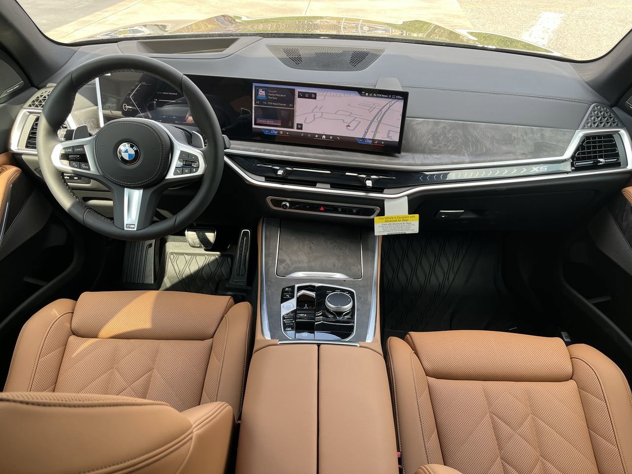 Used 2026 Black Sapphire Metallic BMW xDrive40i image 29
