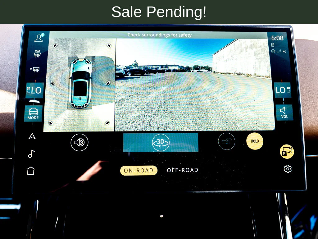 Used 2025 Blue Land Rover Dynamic SE image 31