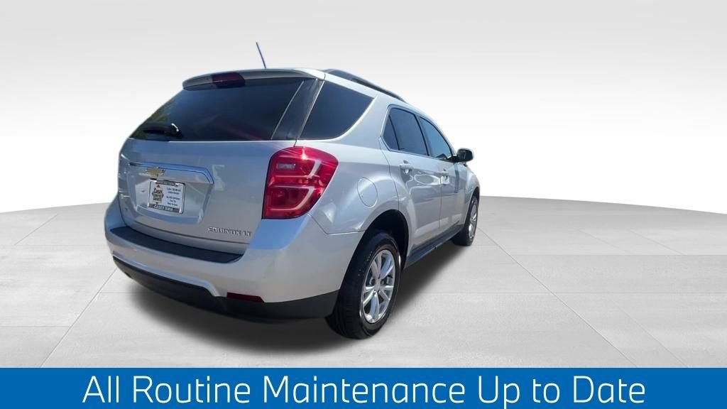 2016 Chevrolet Equinox LT photo 2