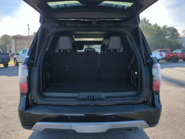 Used 2020 Black Ford Limited image 33