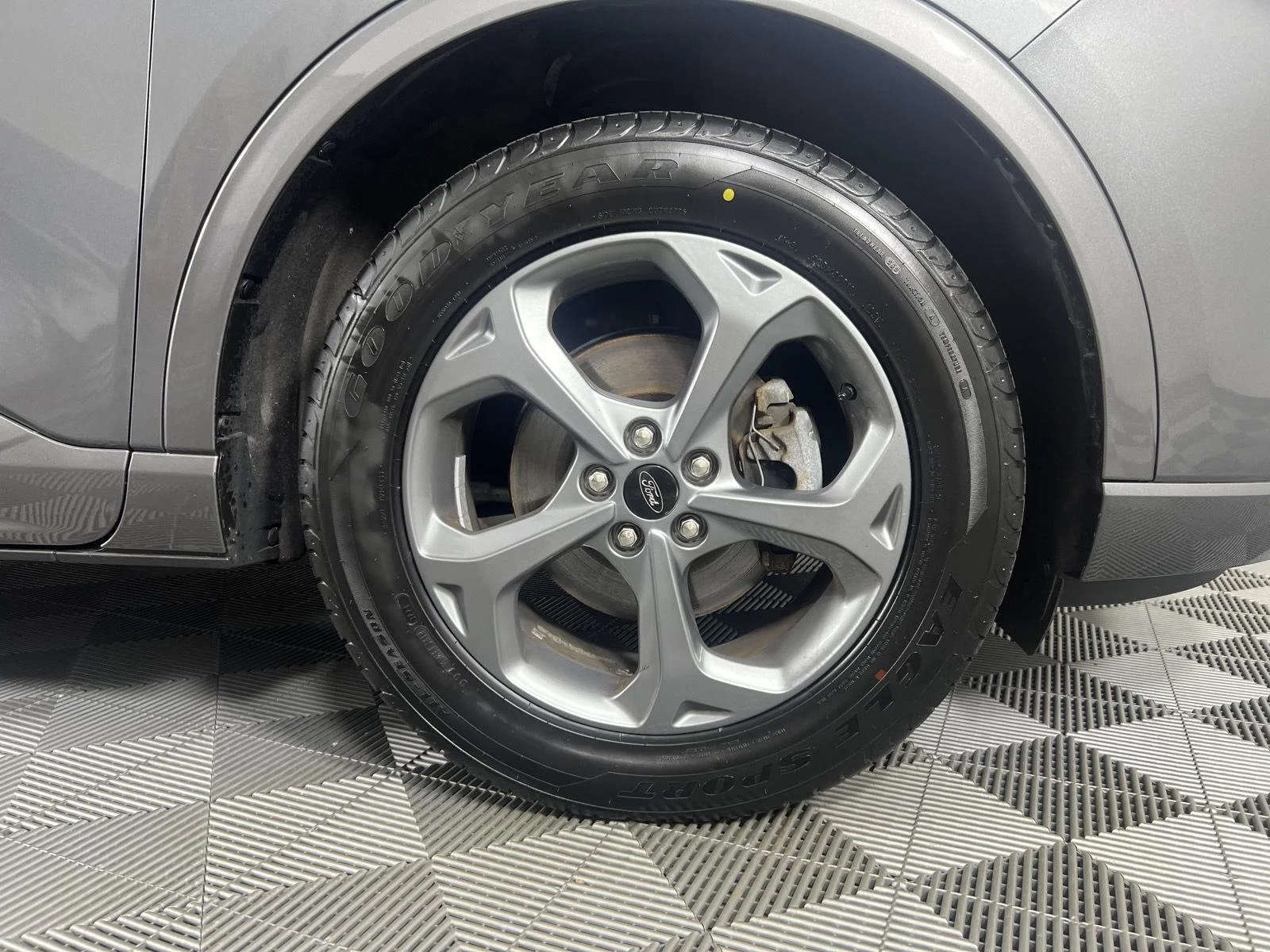 Used 2023 Carbonized Gray Ford ST-Line image 12