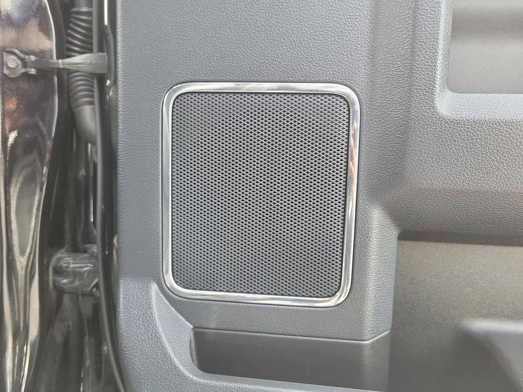 Used 2022 Black Ford LARIAT image 23